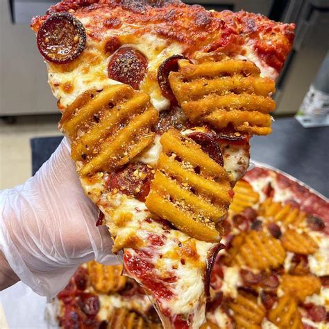 Macys pizza - Download The One Bite App to see more and review your favorite pizza joints: https://onebite.app/downloadFollow on Instagram: https://www.instagram.com/stool...